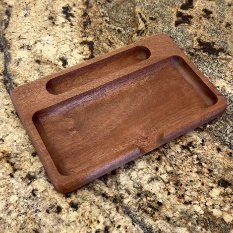 The Pipe Valet – Mahogany